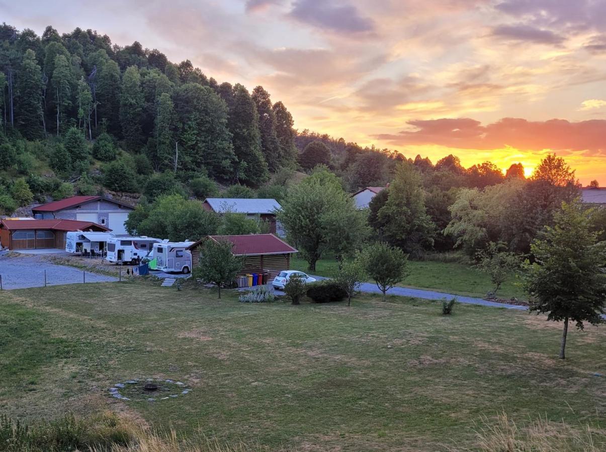 Guesthouse Idila Pod Nanosom Senozece Экстерьер фото