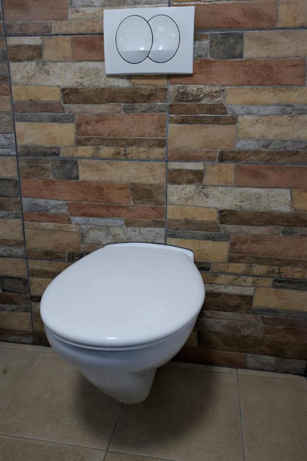 Guesthouse Idila Pod Nanosom Senozece Экстерьер фото